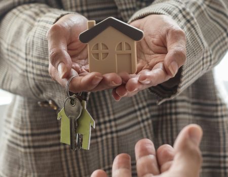 property-or-real-estate-agent-XZXX242